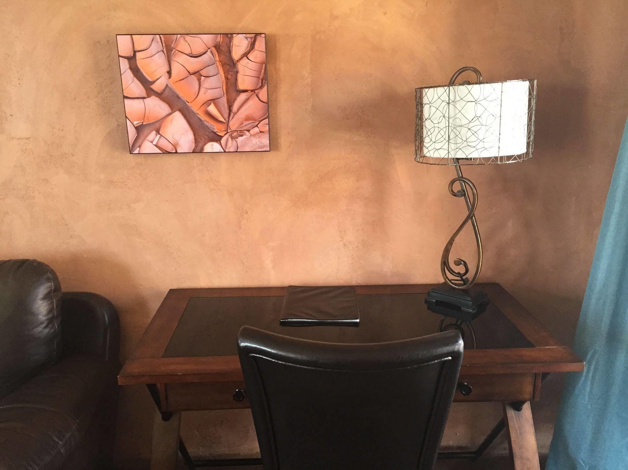 La Posada Pintada Блаф Екстериор снимка